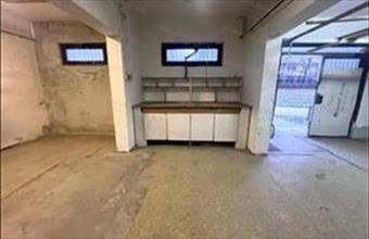 Kiadó Szolnoki műhely hirdetés (18533829)