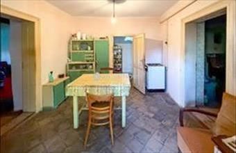 Eladó Lajoskomáromi családi ház hirdetés (74957352)