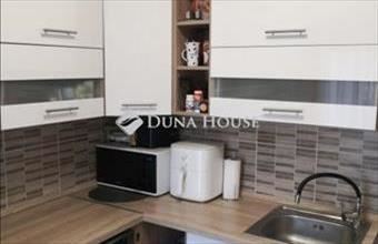 Eladó Pécsi panel lakás hirdetés (92141257)