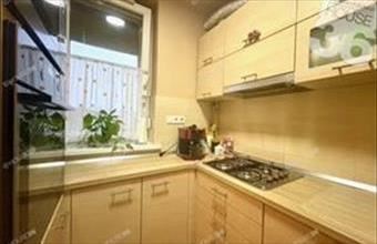 Eladó Nagykőrösi tégla lakás hirdetés (77946666)