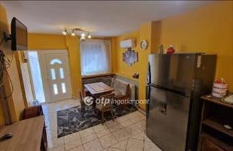 Eladó Lőrinci családi ház hirdetés (68744673)