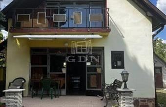 Eladó Ábrahámhegyi üdülő hirdetés (83734197)