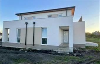 Eladó Enesei ikerház hirdetés (54541498)