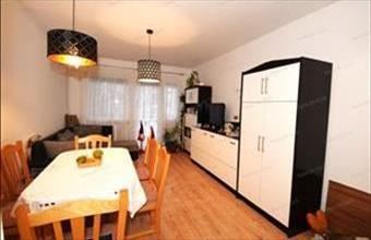 Eladó Győri panel lakás hirdetés (84553835)