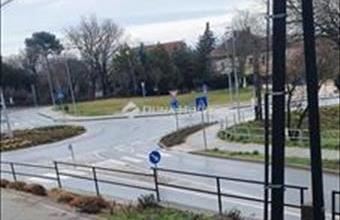 Eladó Balatonkenesei családi ház hirdetés (74745744)