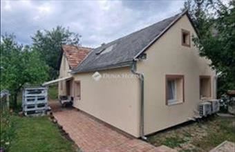 Eladó Balatonalmádi családi ház hirdetés (14282942)