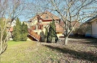 Eladó Gödöllői családi ház hirdetés (38454338)