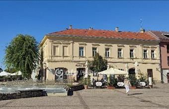 Eladó Váci tégla lakás hirdetés (14472194)