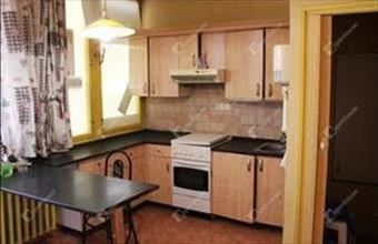 Eladó Szombathelyi csúsztatott zsalus lakás hirdetés (33343862)