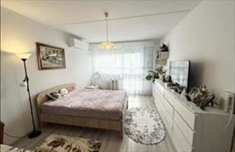 Eladó Pécsi panel lakás hirdetés (46596796)