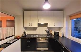 Eladó Balatonkenesei hotel, szálloda, panzió hirdetés (31478254)