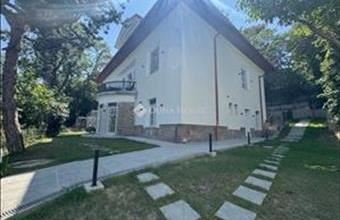 Kiadó Budapest XI. kerületi kastély hirdetés (57663769)