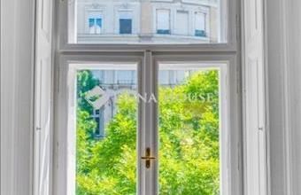 Eladó Budapest V. kerületi tégla lakás hirdetés (19471243)