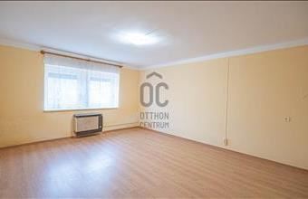 Eladó Tolnai családi ház hirdetés (53864432)