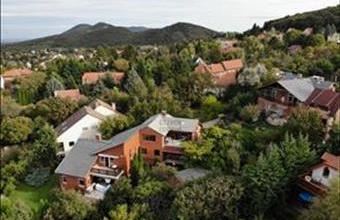 Kiadó Solymári ikerház hirdetés (47933493)