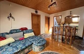 Eladó Budapest III. kerületi családi ház hirdetés (33278319)