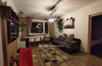 Eladó Szegedi panel lakás hirdetés (92689766)