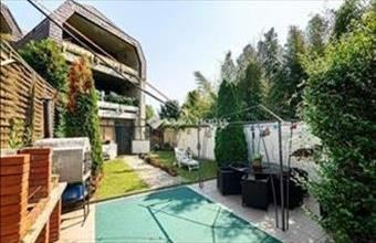 Eladó Budapest XII. kerületi családi ház hirdetés (93938334)