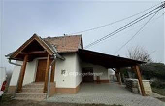 Eladó Szekszárdi tanya hirdetés (39734595)