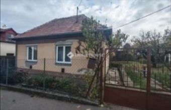 Eladó Budapest XVI. kerületi családi ház hirdetés (38395371)