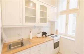 Eladó Budapest VI. kerületi tégla lakás hirdetés (37775895)