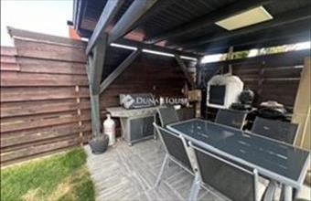 Eladó Szegedi családi ház hirdetés (48218333)