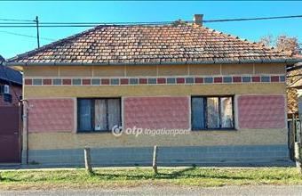 Eladó Kunszentmártoni családi ház hirdetés (67598723)