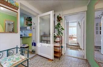 Eladó Napkori családi ház hirdetés (34658892)