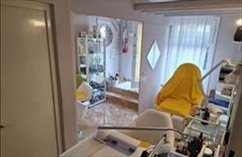 Eladó Kecskeméti üzlethelyiség utcafronton hirdetés (39563444)