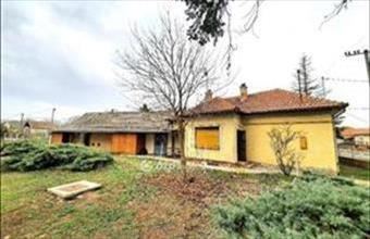 Eladó Tiszakécskei családi ház hirdetés (93726173)