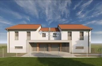 Eladó Váci ikerház hirdetés (95585214)