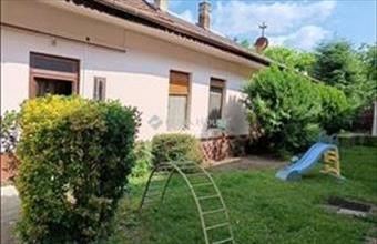 Eladó Váci tégla lakás hirdetés (67749927)