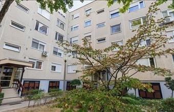 Eladó Kecskeméti panel lakás hirdetés (73293159)