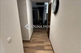 Eladó Esztergomi tégla lakás hirdetés (47963764)