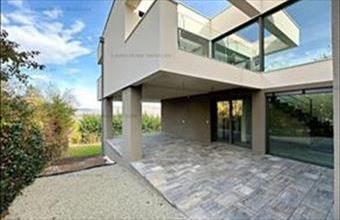 Eladó Solymári családi ház hirdetés (21173799)