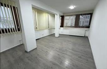 Kiadó Veszprémi egyéb iroda hirdetés (93694467)