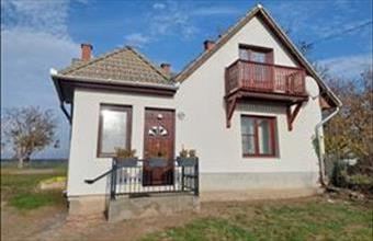 Eladó Horti családi ház hirdetés (92429474)