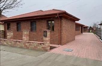 Eladó Hajdúszoboszlói családi ház hirdetés (44223393)