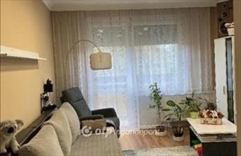 Eladó Nyíregyházai panel lakás hirdetés (64332944)