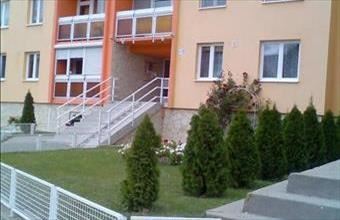 Kiadó Szolnoki panel lakás hirdetés (29435418)