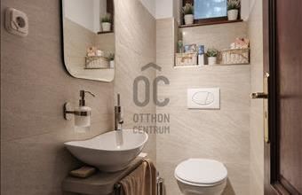 Eladó Velencei családi ház hirdetés (94392255)