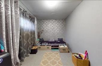 Eladó Nyírbogdányi családi ház hirdetés (38537447)