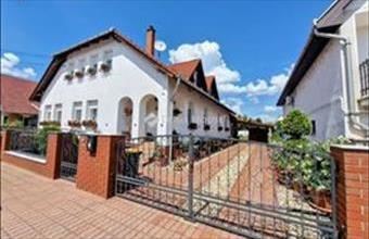 Eladó Kiskőrösi családi ház hirdetés (43861556)