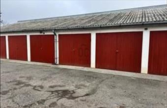 Kiadó Szolnoki egyedi garázs hirdetés (84373957)