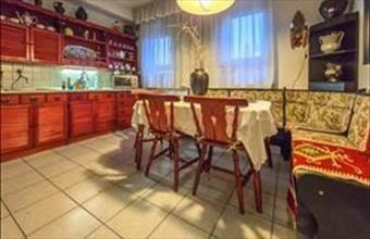 Eladó Soproni tégla lakás hirdetés (87239628)