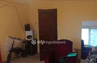 Eladó Budapest XX. kerületi családi ház hirdetés (35423539)