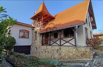 Eladó Balatonboglári családi ház hirdetés (64424148)