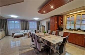 Eladó Szolnoki családi ház hirdetés (23384939)