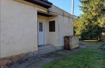 Eladó Pilisvörösvári családi ház hirdetés (17287476)