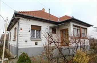 Eladó Tápiószentmártoni családi ház hirdetés (27394438)